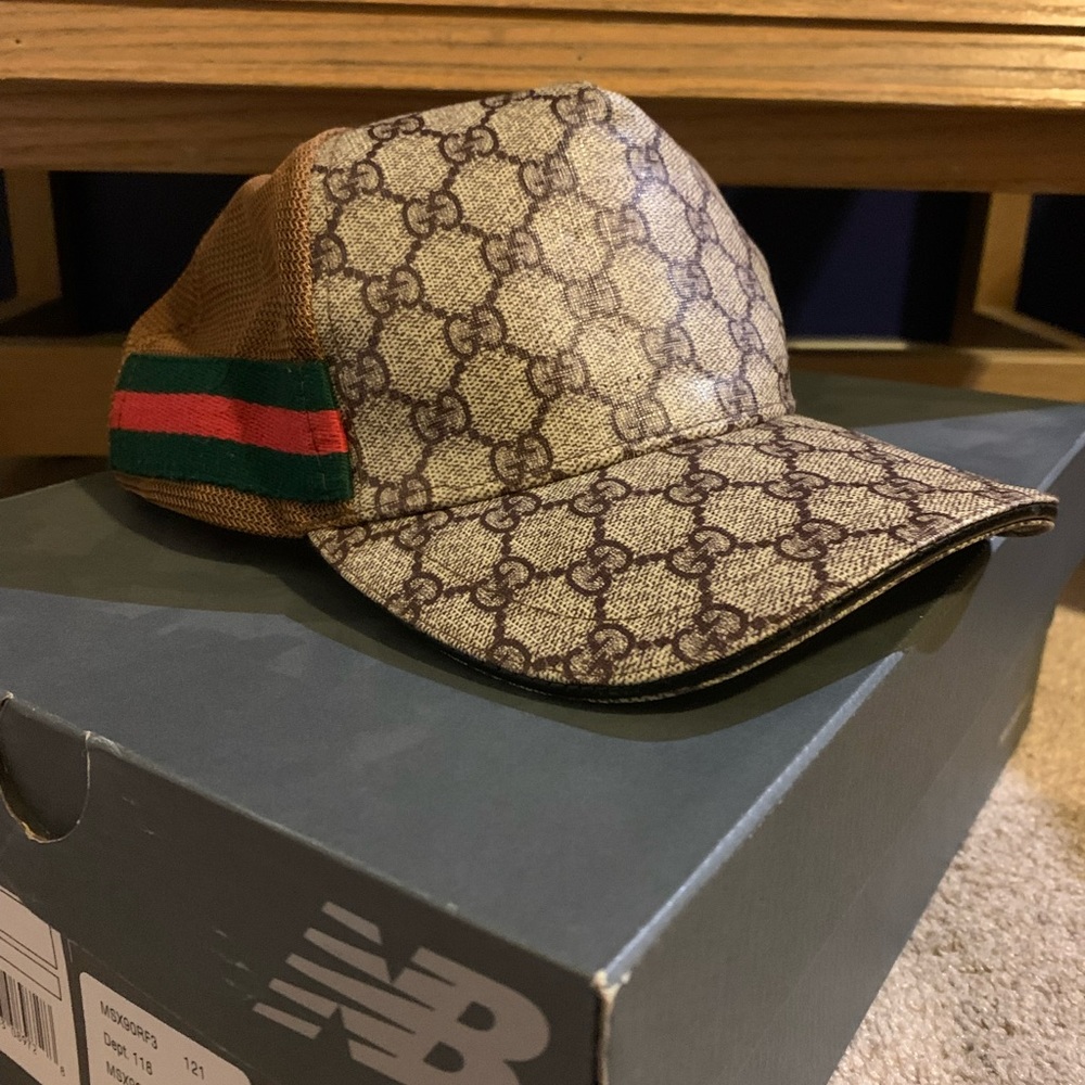 Gucci trucker hat